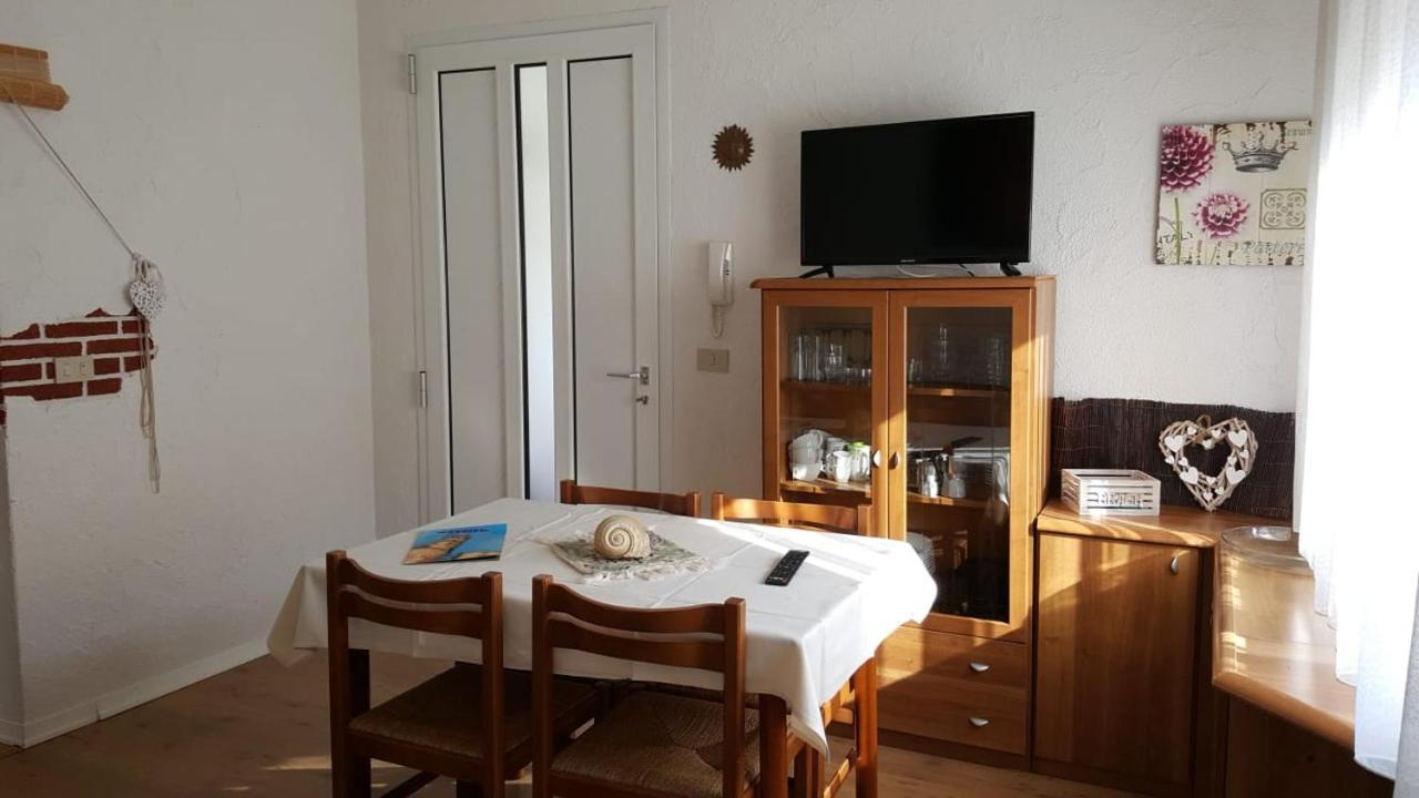Casa Marietta Apartment Caorle Exterior photo