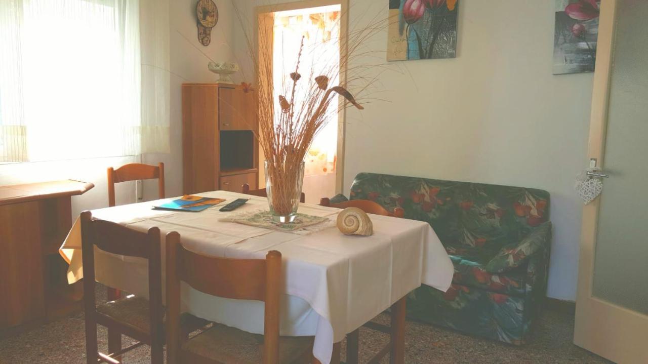 Casa Marietta Apartment Caorle Exterior photo